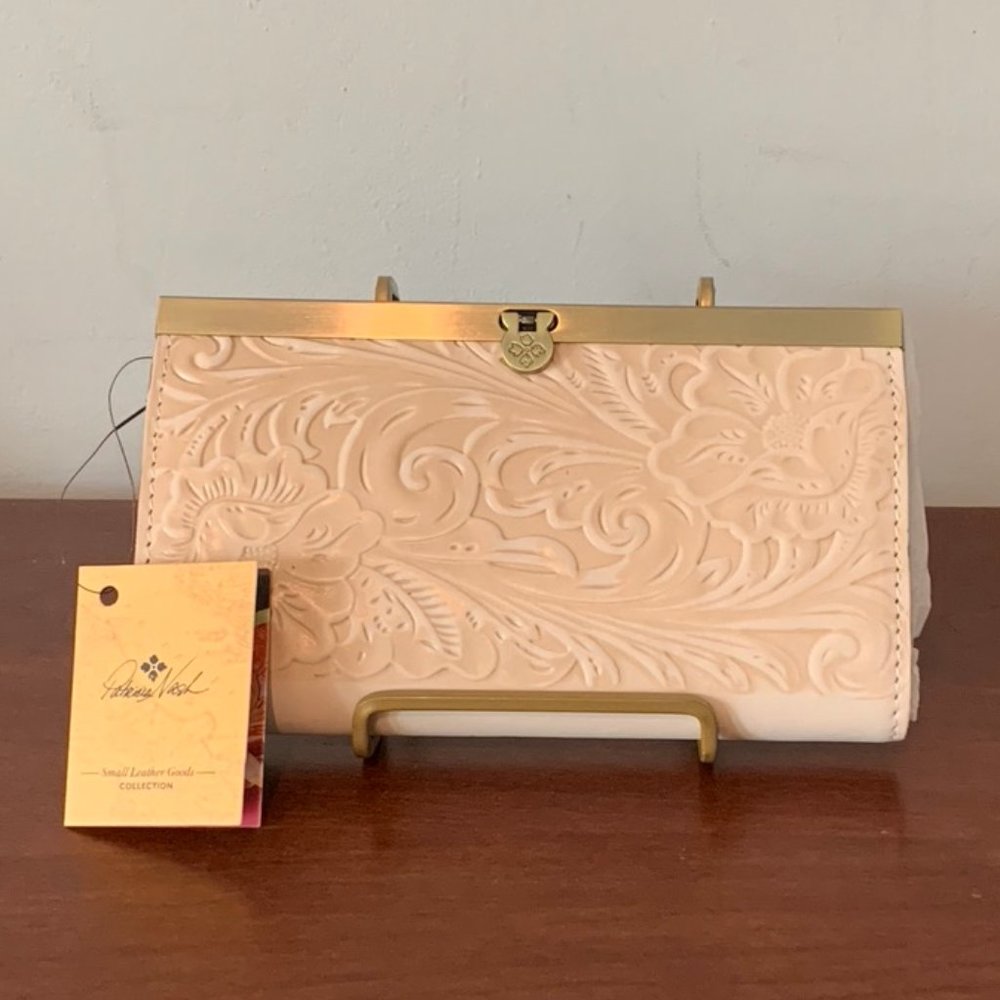 Patricia Nash Chalk White Cauchy Wallet--RFID Protected